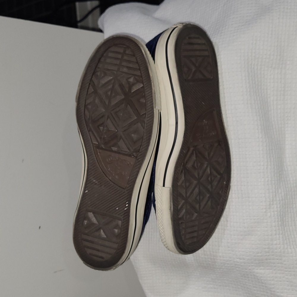 CONVERSE Velvet Size 7 Navy High-Top Sneakers with Studs - Picture 9 of 15